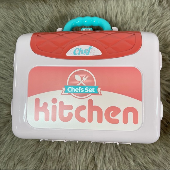 New Pretend Kitchen Play Set 3-in-1 Suitcase with Toy Pots Pans Dishes For 3+ - Picture 13 of 14